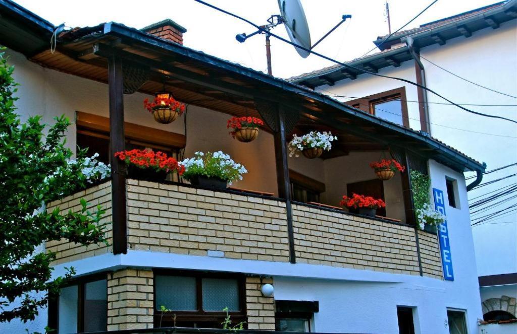 Hostel Bushati Πρίζρεν Εξωτερικό φωτογραφία