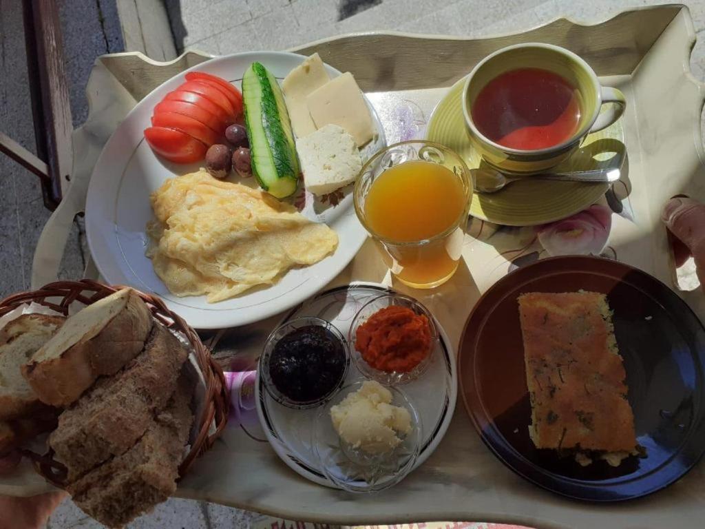 Hostel Bushati Πρίζρεν Εξωτερικό φωτογραφία