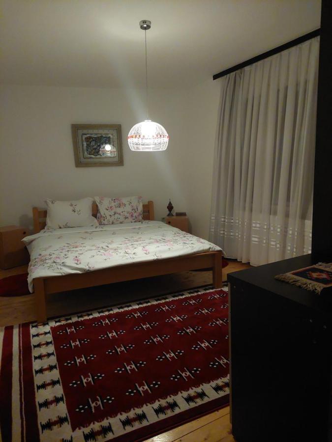 Hostel Bushati Πρίζρεν Εξωτερικό φωτογραφία